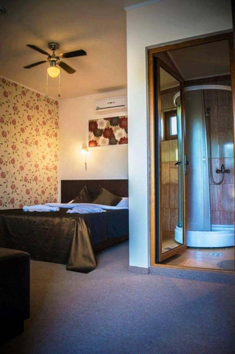 Omega Mamaia Nord Hotel Navodari Ngoại thất bức ảnh